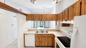 06 3962 la costa kitchen