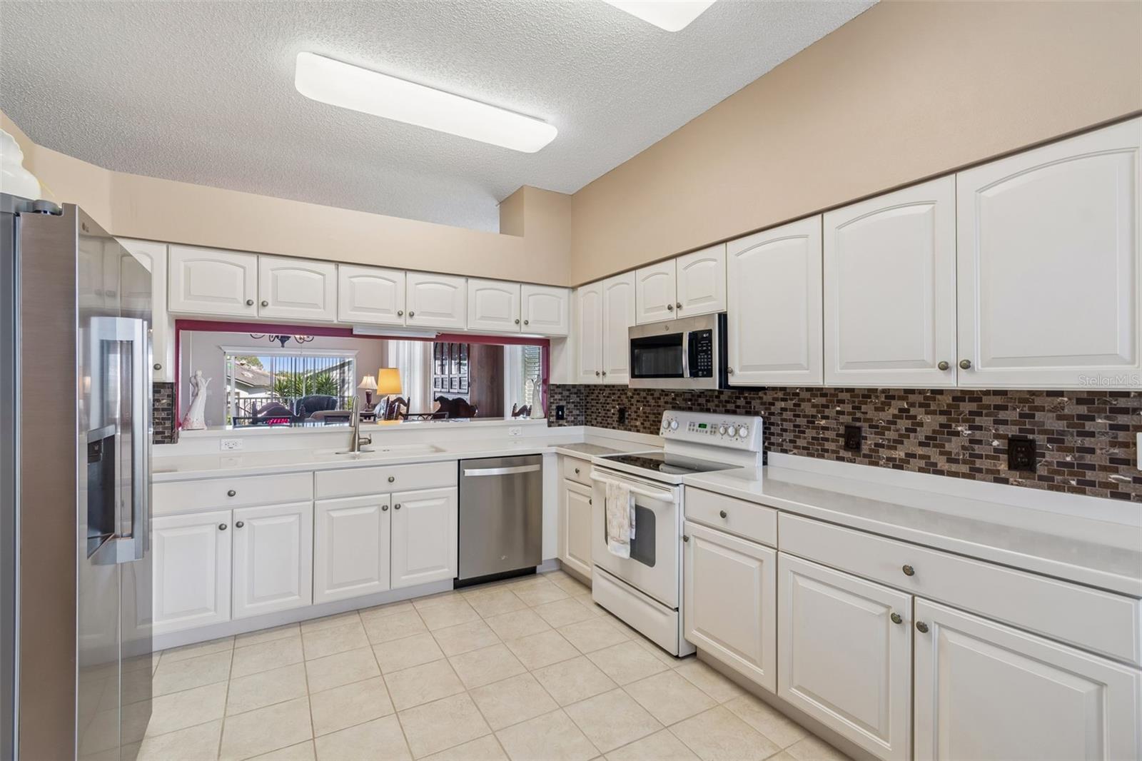 18109 TIVERTON COURT HUDSON FL 34667 image 4