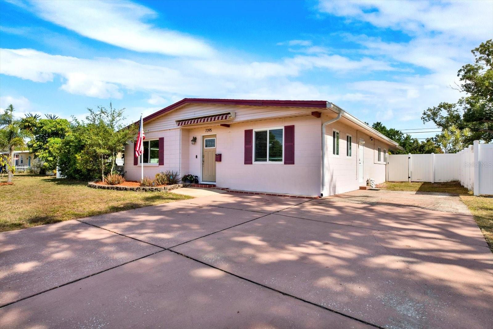7395 18TH STREET ST PETERSBURG FL 33702 image 2