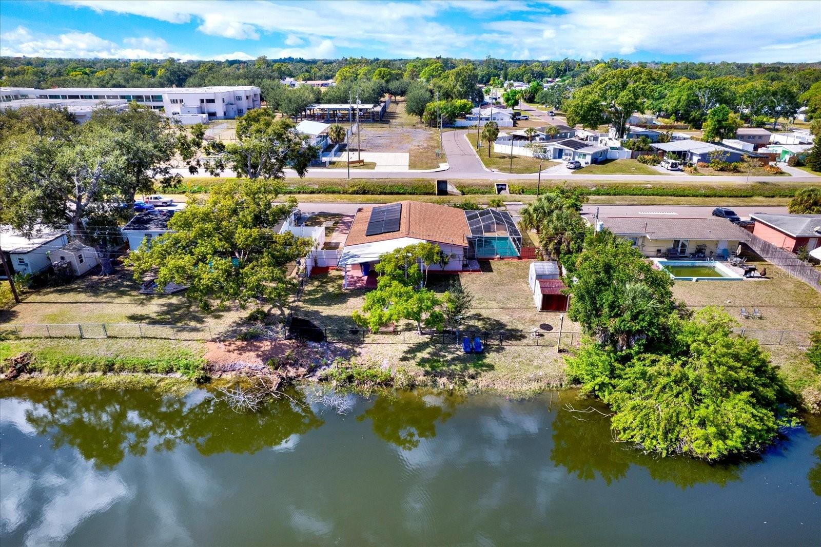 7395 18TH STREET ST PETERSBURG FL 33702 image 1